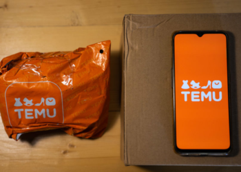 “Upravo gledate namagarčenu budalu” – TikToker objasnio kako je prevaren na Temu-u