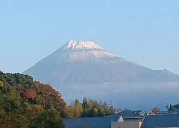 Snijeg konačno pao na planinu Fuji nakon najdužeg kašnjenja u posljednjih 130 godina