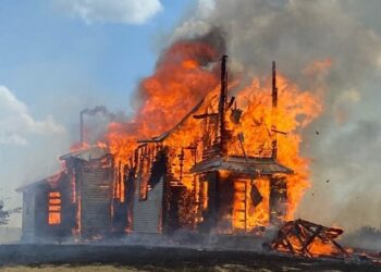 Zašto svjedoci otvorenih očiju napuštaju crkvu