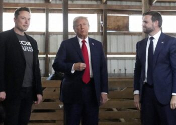 Smrtni neprijatelji Trumpa postali najveći prijatelji.