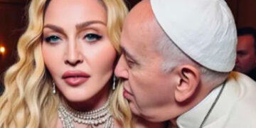 Madonna objavila AI fotografije u zagrljaju s papom i poručila: Lijepo za vidjeti