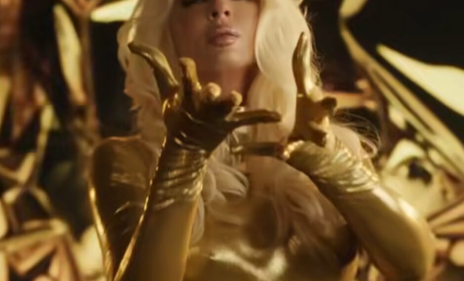 Ni Karleuša više ne pomaže Vučiću, što se događa u Srbiji?