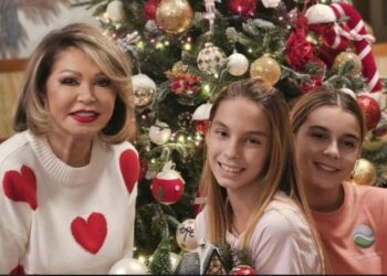 Pogledajte kako izgleda okićen dom Nede Ukraden u Beogradu: Izdvaja se jedan detalj!