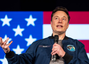 Elon Musk je prva osoba u svijetu s bogatstvom većim od 400 milijardi dolara