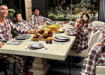 Ronaldo daleko od Saudijske Arabije proslavio Božić uz svoju porodicu