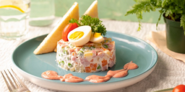 Isprobajte originalni recept za rusku salatu, omiljeno jelo praznične trpeze