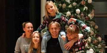 Porodična atmosfera na Božić u kući najtrofejnijeg nogometaša u historiji Reala