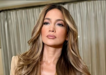 Jennifer Lopez govorila kako prevazilazi teškoće nakon razvoda od Bena Afflecka: “Sve je s razlogom”
