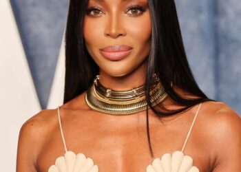 Istraga utvrđuje Naomi ipak nije prevarantica, već žrtva hakera računa!