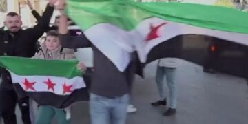 Američki sveznici porazili Rusiju i Iran, kuha se nešto veće.