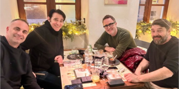 Tarik Filipović s Višnjićem, Navojcem i Lokasom: Objavio fotografiju uz opis “POKER”