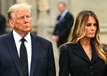 Fotografije gole Melanije Trump koje joj neistomišljenici zamjeraju: Predsjednik SAD-a ih ima uokvirene