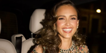 Jessica Alba potvrdila glasine o razvodu: Warren i ja započinjemo novo poglavlje razvoja kao pojedinci