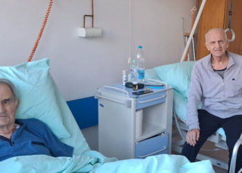 Sudbina piše nevjerovatne priče: Ljubomir i Irfan se sreli u bolničkoj sobi nakon 40 godina