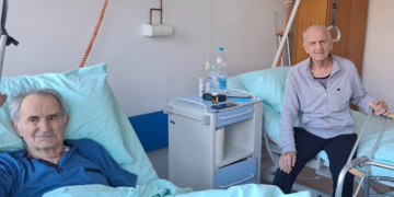 Sudbina piše nevjerovatne priče: Ljubomir i Irfan se sreli u bolničkoj sobi nakon 40 godina