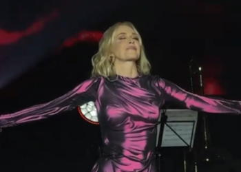Jelena Rozga opravdala titulu jedne od najatraktivnijih pjevačica: “Mokrom” haljinom naglasila obline