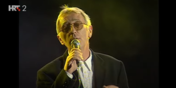 Jedna Oliverova pjesma bila je napisana za Magazin, on se na prvu zaljubio u nju