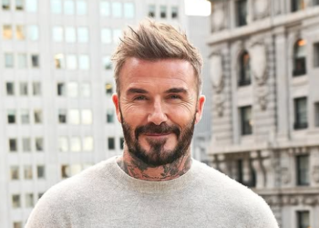 David Beckham provokativnim izdanjem bacio dame u trans, javila se i njegova supruga Victorija