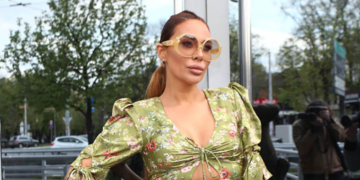 Ana Nikolić šokirala javnost novim videom: Učila kćerku da twerkuje