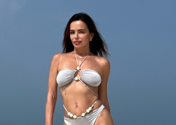 Severina u bikiniju obradovala pratitelje pa izazvala Jalu Brata da se snimi uz njihovu pjesmu