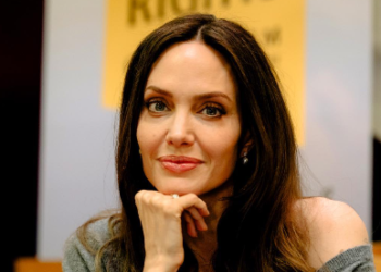 Nakon razvoda Angelina Jolie je bogatija za vrtoglavu svotu novca