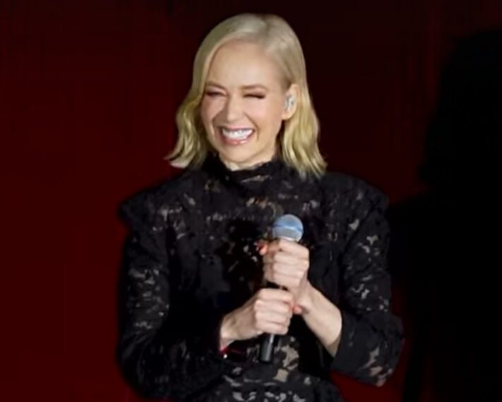 Jelena Rozga slomila Beograd peti dan za redom