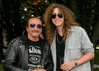 Sin Željka Bebeka slika i prilika oca iz mladosti