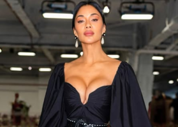 Nicole Scherzinger mamila uzdahe zahvaljujući bujnom dekolteu: Modno izdanje o kojem se priča