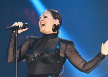 Nina Badrić nastupila u revijalnom programu Dore: Izvela pjesmu s kojom je 2003. osvojila drugo mjesto