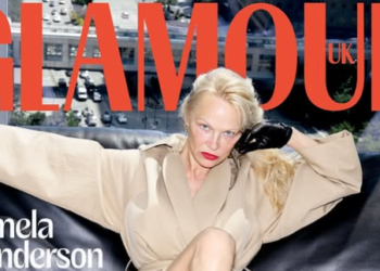 Pameli Anderson platili 500 dolara da prisustvuje Trumpovom rođendanu