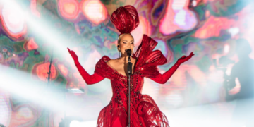 Nakon ozljede, Lepa Brena vraća se u velikom stilu: Otvaramo šestu Arenu Zagreb