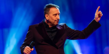 Hari Mata Hari oduševio Zagrepčane nakon deset godina, publika uglas pjevala najveće hitove