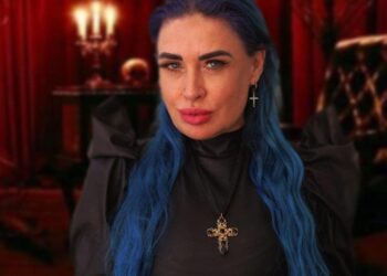 Vampirica Olja: Svaka obitelj ima gay, lezbu ili trans, a evo kako otkriti vampire!