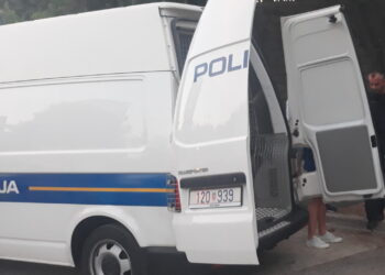 Policija i službe koordinirano dogovaraju lociranja i uhićenja.