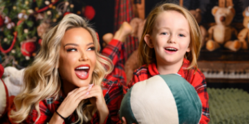 Prava čarolija: Maja Šuput oduševila porodičnim fotografijama