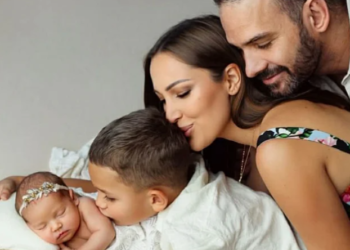 Aleksandra Prijović pozirala s porodicom, suprugu poručila: Hvala ti za 10 najljepših godina