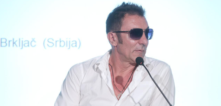 Đuro objavio hit-snimak sa psom i zamolio sve: “Ne bacajte petarde”