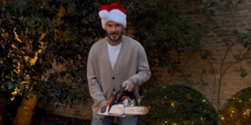 Praznična atmosfera u domu Beckhamovih: David sam pripremio i okitio jelku