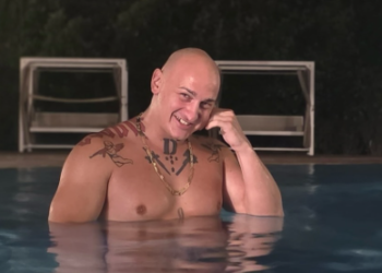 Desingerica se oglasio nakon vijesti da ga je žena izbacila iz stana: Pomenuo striptiz klub i otkrio istinu