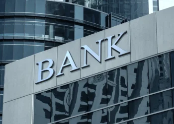 Robovstvo i nepravde banki treba zaustaviti tvrdi ekspert