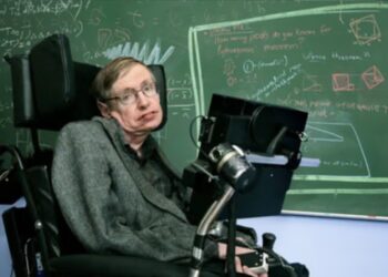 Stephen Hawking više puta je upozoravao na opasnost umjetne inteligencije