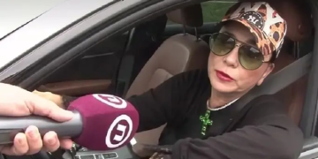 Alka Vuica zaglavila na granici: “Živjela sam u divnoj zemlji zvanoj Jugoslavija, to je bio red!”