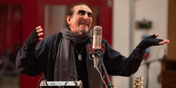 Tajna koju Željko Bebek skrivao desetljećima: Nije mu pravo ime Željko