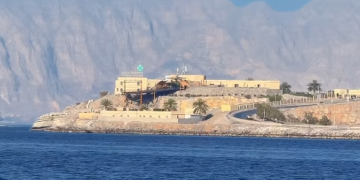 Iza geopolitičkih napetosti krije se prava ljepota: Ovako izgleda Hormuški moreuz