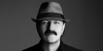 Haris Džinović brutalno o vjenčanju bivše supruge: Ona za mene ne postoji