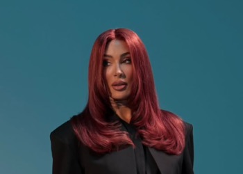 Bol koju nosi godinama: Senidah progovorila o smrti majke i njenom utjecaju na život