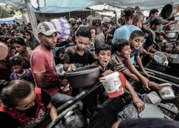 Zar vjerujete da vojska ljudi namjerno puca na djecu?