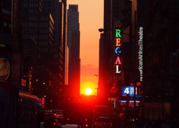 Spektakularni Manhattanhenge: Kada se sunce poravna s ulicama Manhattana