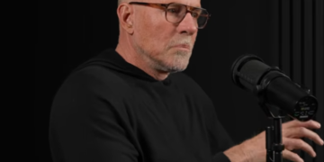 Što čini cjelovitog muškarca? Scott Galloway