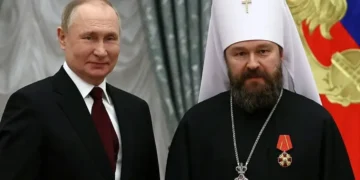 Karizmatik i gay pop koji je trebao biti ruski patrijarh